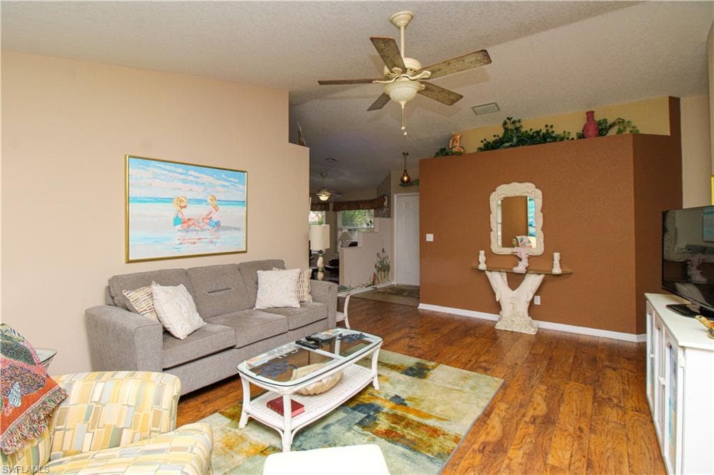 306 Emerald Bay CIR # 8, NAPLES FL 34110-15