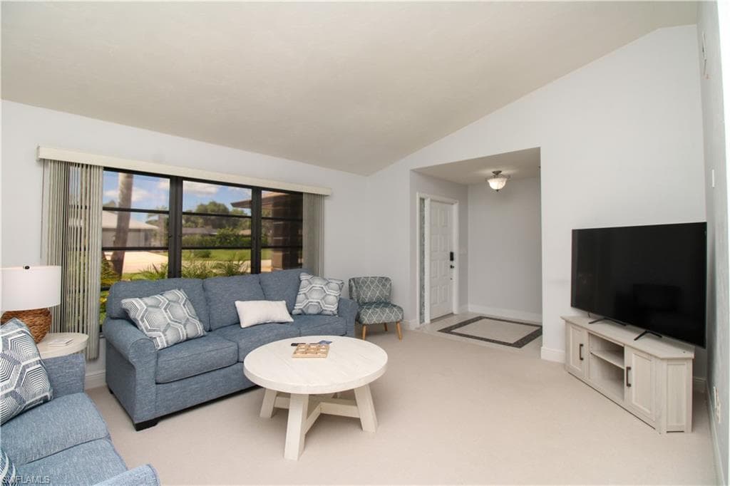 213 Bay Meadows DR, NAPLES FL 34113-12