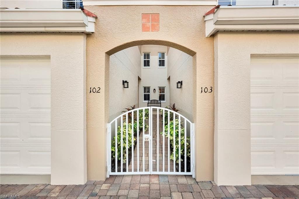 28631 CARRIAGE HOME DR # 103, BONITA SPRINGS FL 34134-1