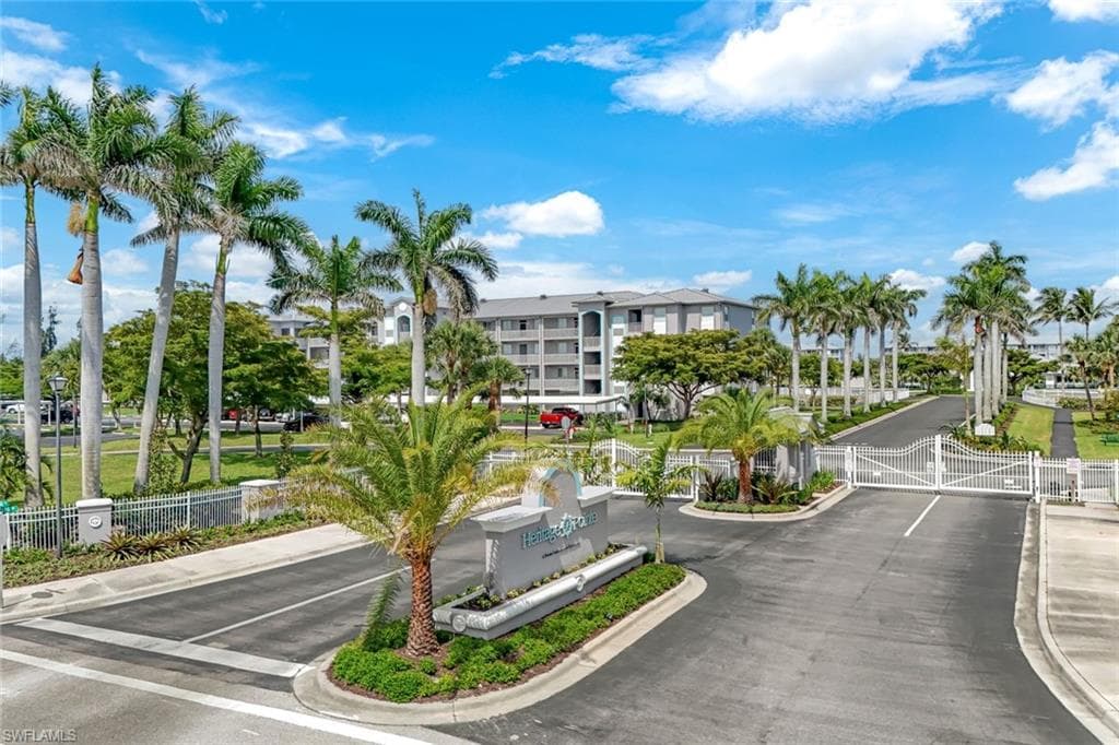 16685 Lake Circle DR 1012-31
