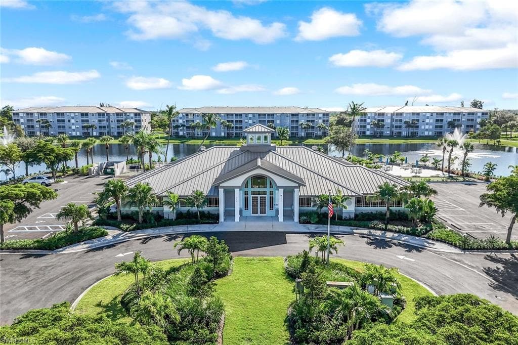 16685 Lake Circle DR 1012-33