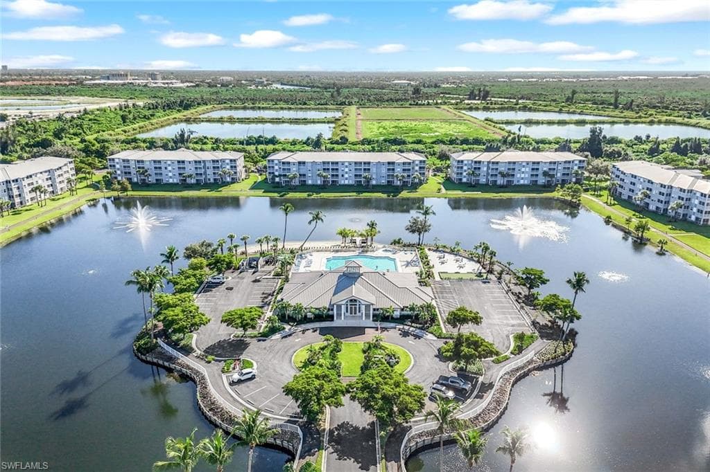 16685 Lake Circle DR 1012-32