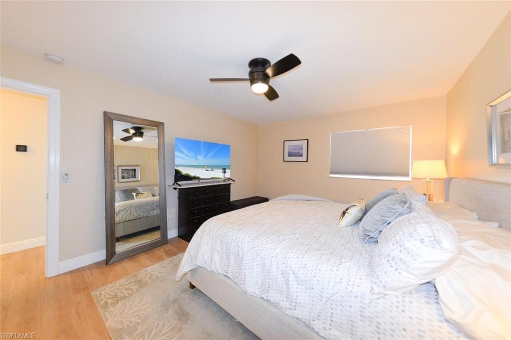 5313 Malaluka CT, CAPE CORAL FL 33904-26