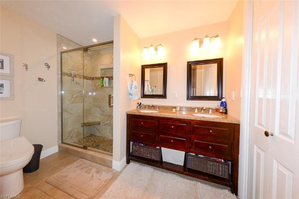 5313 Malaluka CT, CAPE CORAL FL 33904-27