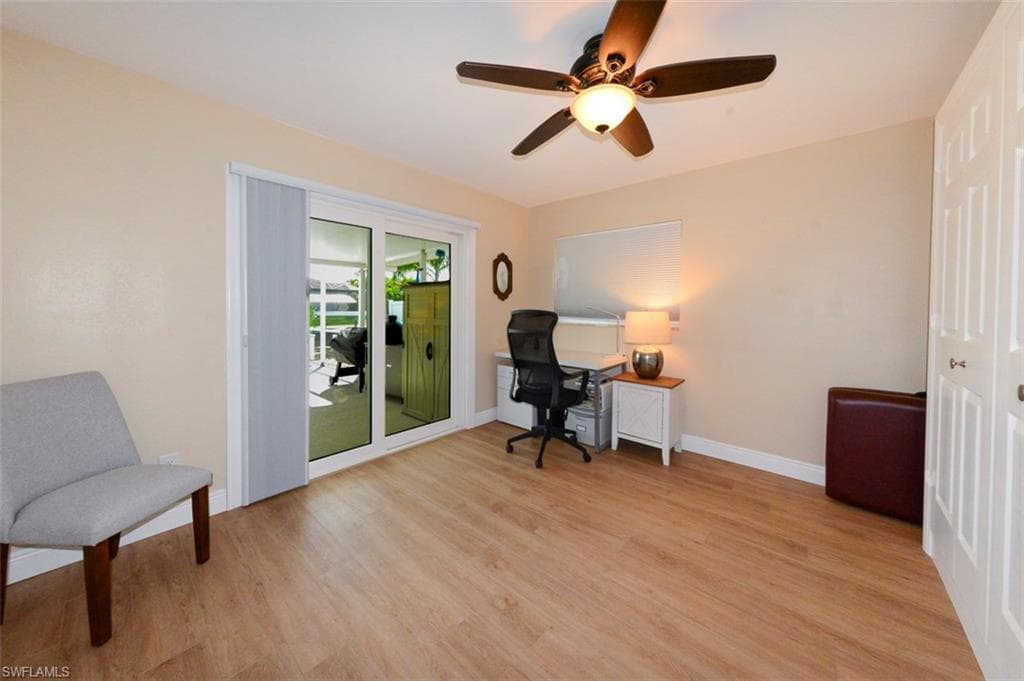 5313 Malaluka CT, CAPE CORAL FL 33904-29