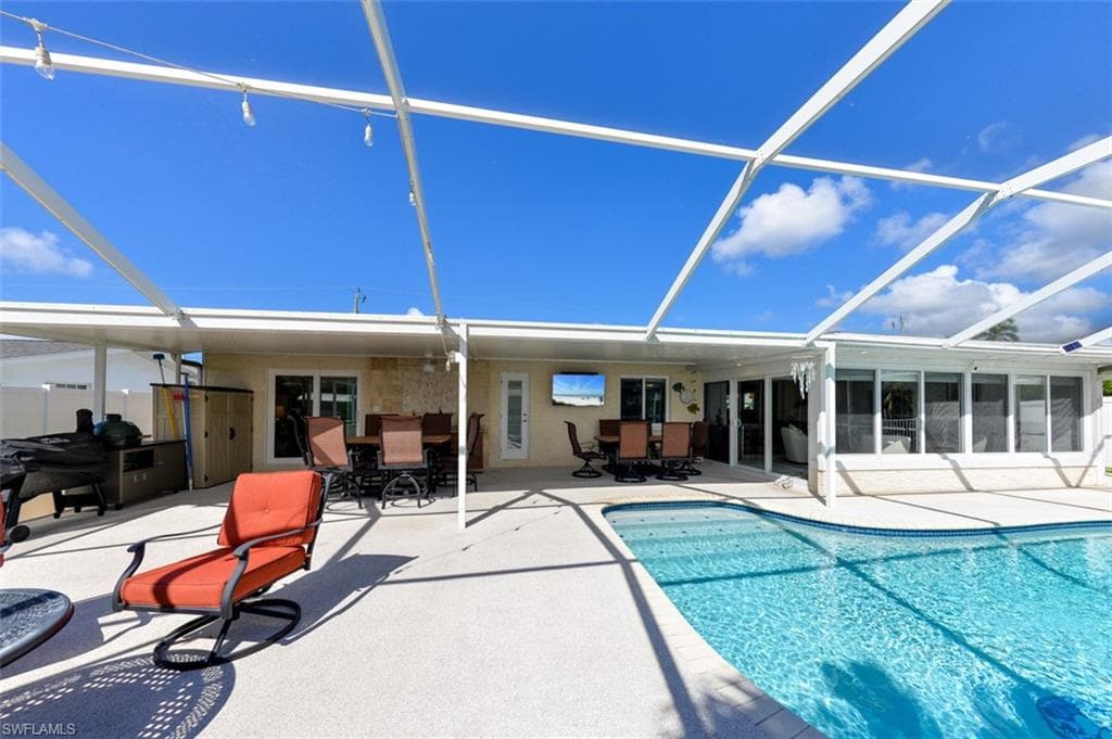 5313 Malaluka CT, CAPE CORAL FL 33904-33