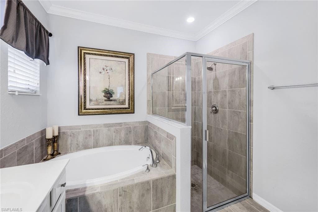 4244 Raffia Palm CIR, NAPLES FL 34119-19