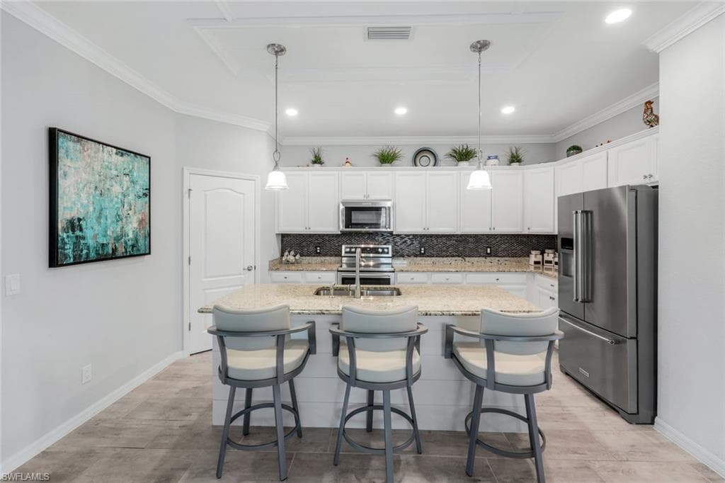 4244 Raffia Palm CIR, NAPLES FL 34119-8