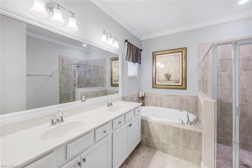 4244 Raffia Palm CIR, NAPLES FL 34119-18