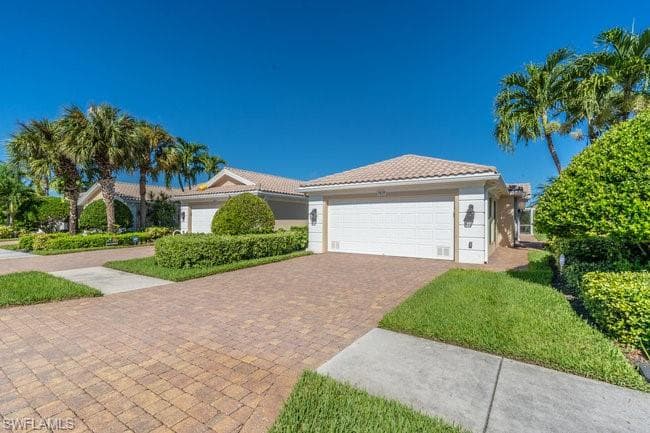7819 Ionio CT, NAPLES FL 34114-2