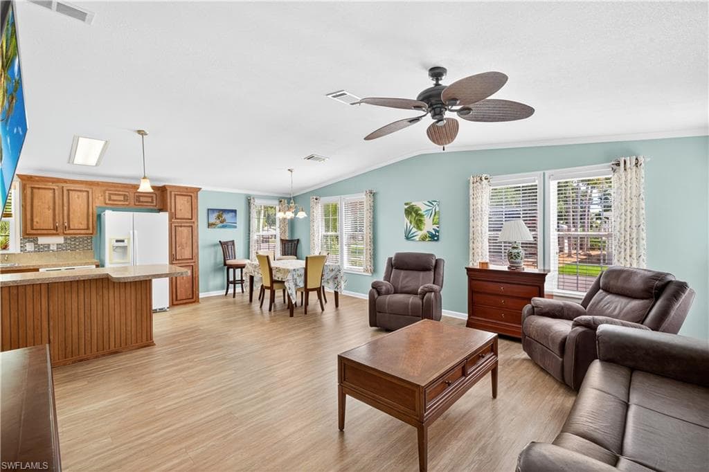 5720 Maplewood CT, FORT MYERS FL 33905-5