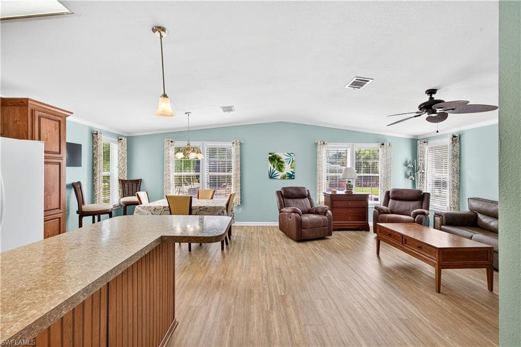 5720 Maplewood CT, FORT MYERS FL 33905-6