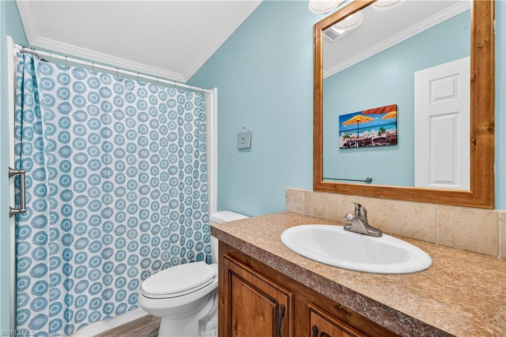 5720 Maplewood CT, FORT MYERS FL 33905-19