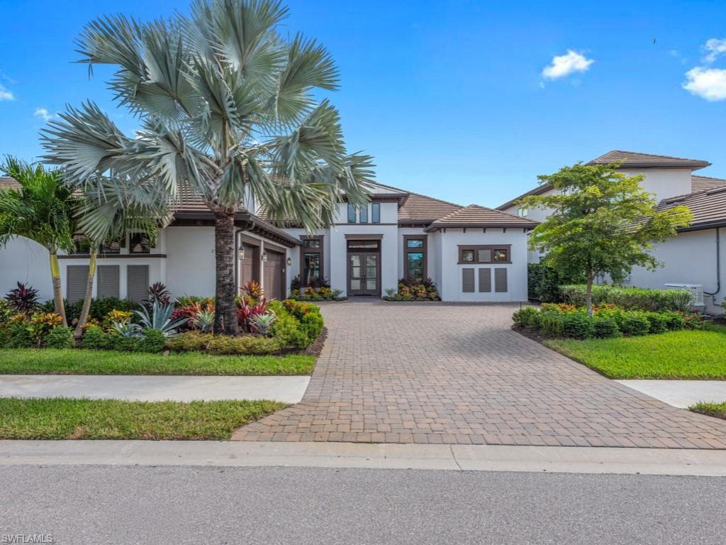 15576 Montello LN, NAPLES FL 34114-1