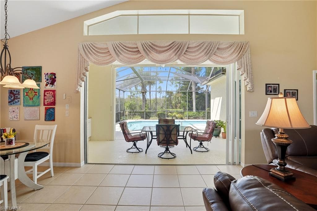 9104 Shadow Glen WAY, FORT MYERS FL 33913-1