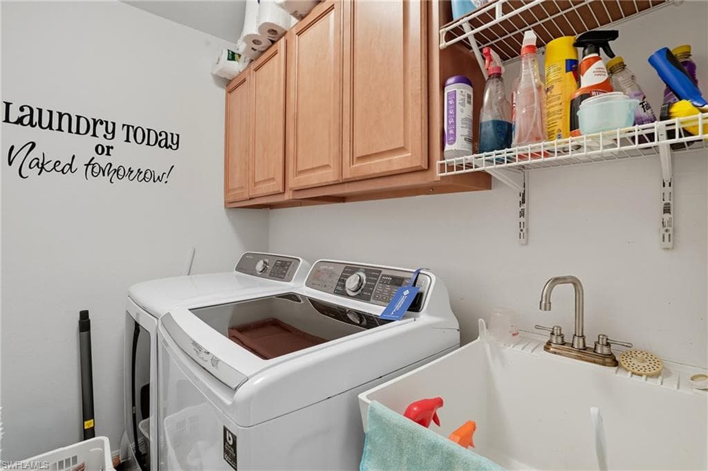 9104 Shadow Glen WAY, FORT MYERS FL 33913-36