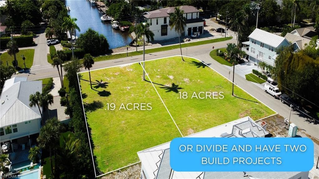 1427 Sandpiper ST, NAPLES FL 34102-1