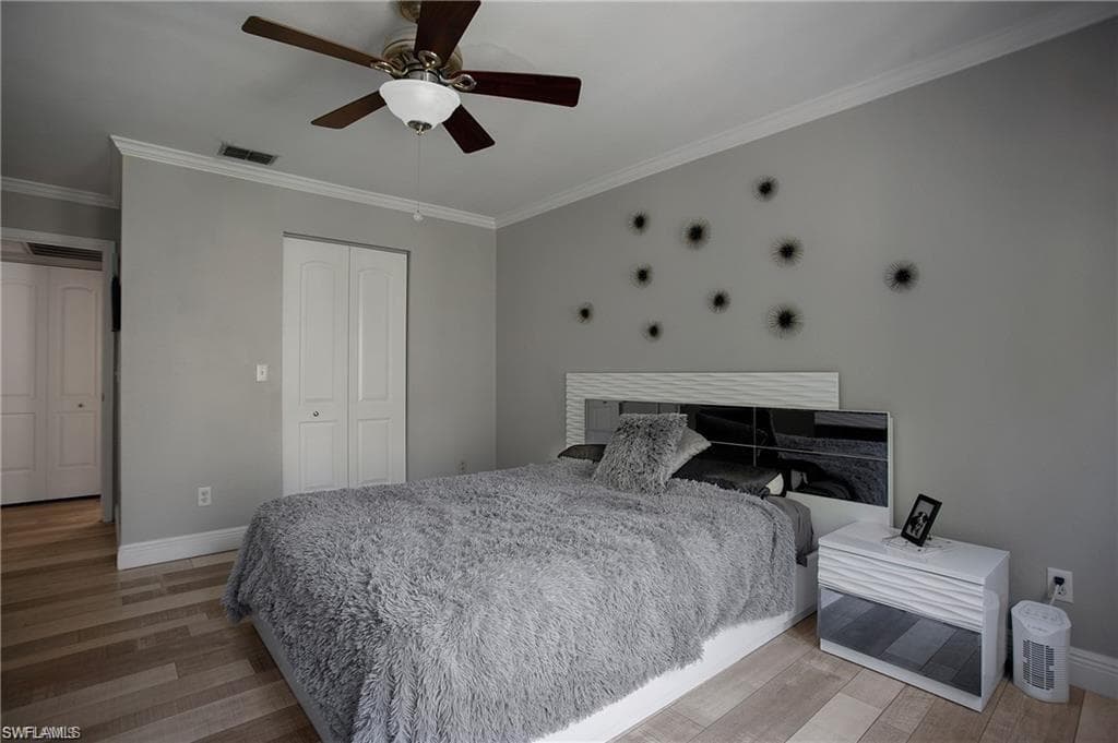 3412 Timberwood CIR, NAPLES FL 34105-16