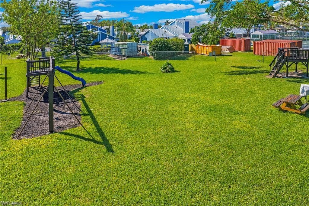 3412 Timberwood CIR, NAPLES FL 34105-25