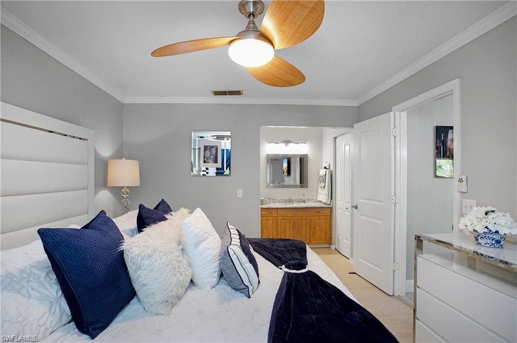 3412 Timberwood CIR, NAPLES FL 34105-18