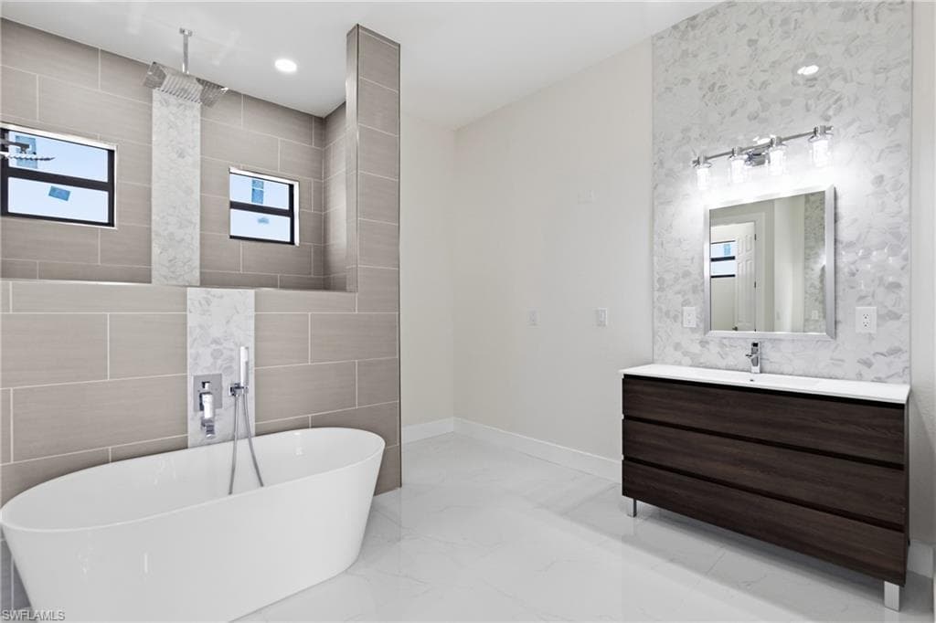 2100 NW 21st ST, CAPE CORAL FL 33993-12