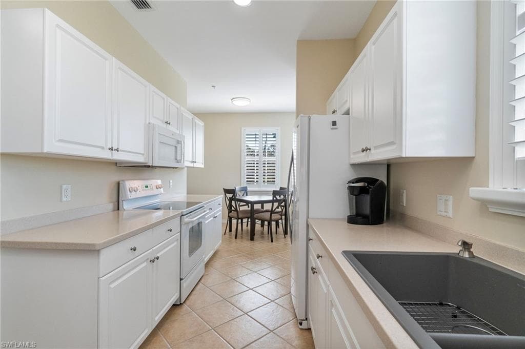 3970 Loblolly Bay DR 301-10