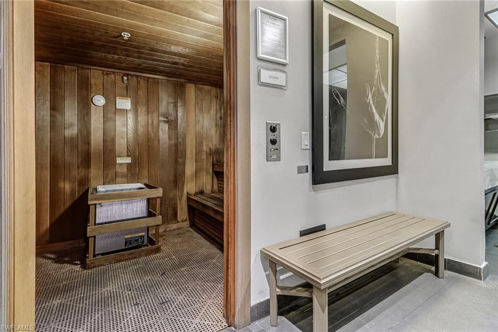 3000 Oasis Grand BLVD # 606, FORT MYERS FL 33916-41