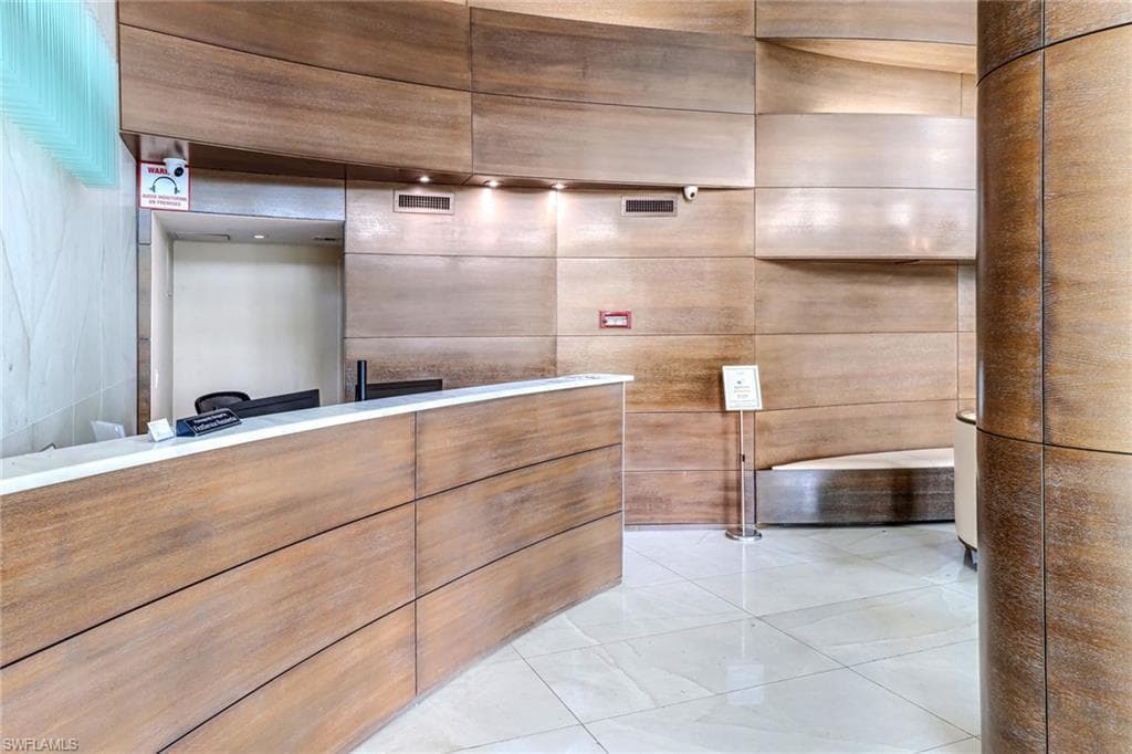 3000 Oasis Grand BLVD # 606, FORT MYERS FL 33916-34