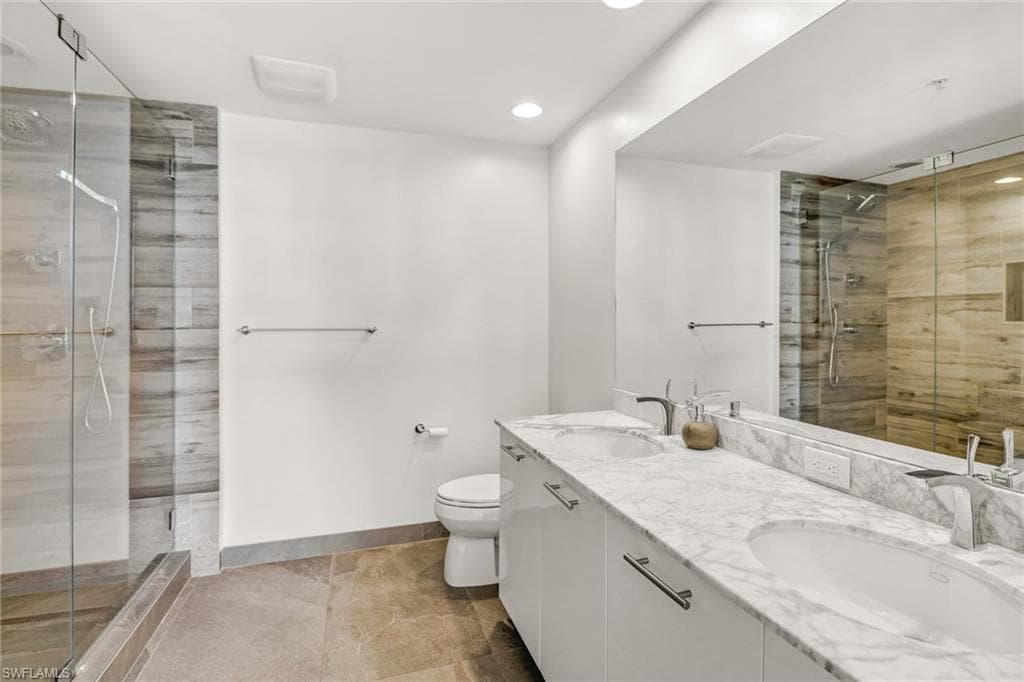 3000 Oasis Grand BLVD # 606, FORT MYERS FL 33916-20