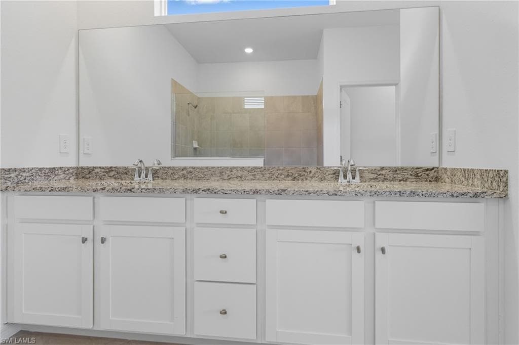 3984 Sweet Alyssum TER, ALVA FL 33920-31