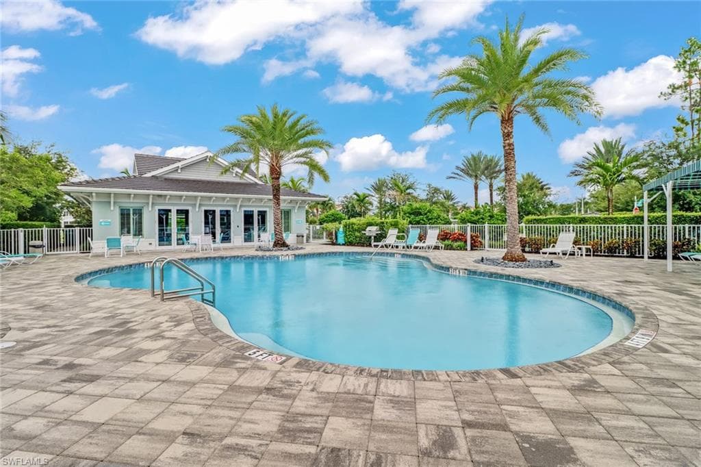 6973 Avalon CIR # 1403, NAPLES FL 34112-31