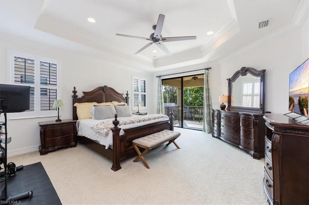 13800 Luna DR, NAPLES FL 34109-11