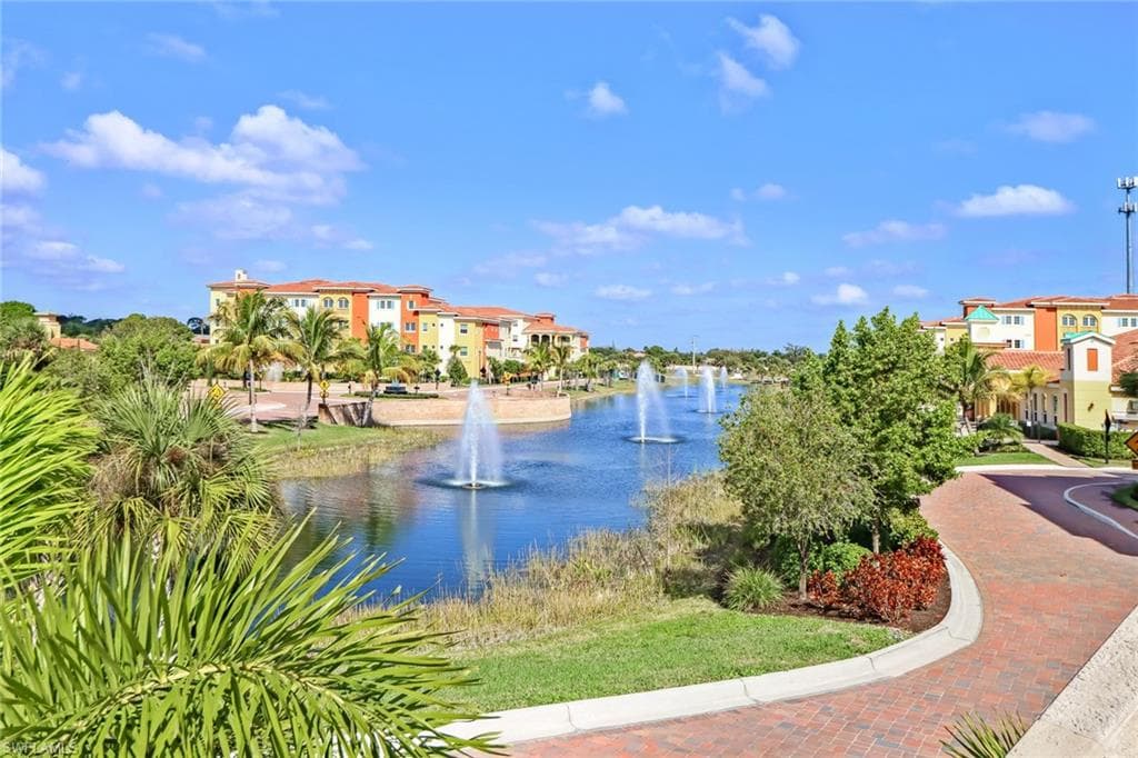 21450 Strada Nuova CIR # A301, ESTERO FL 33928-30