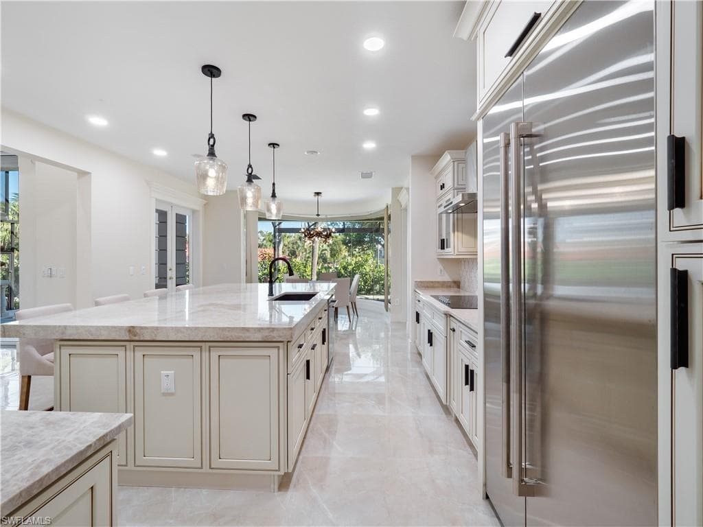 1266 Par View DR, SANIBEL FL 33957-11