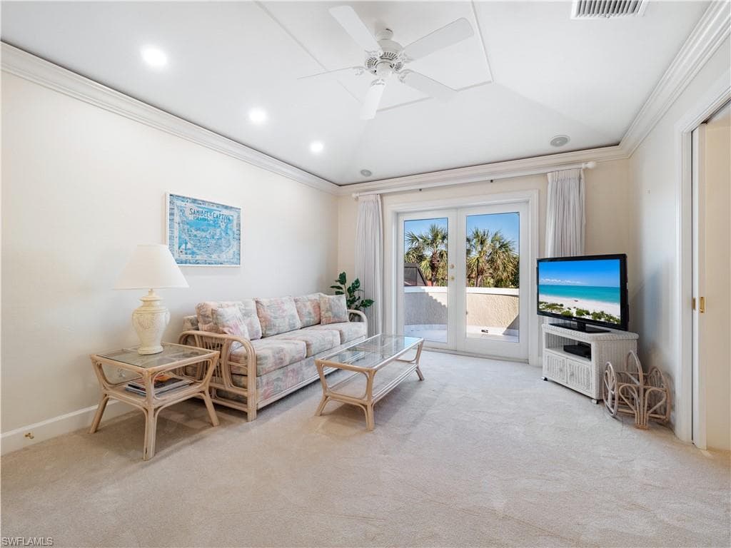 1266 Par View DR, SANIBEL FL 33957-43