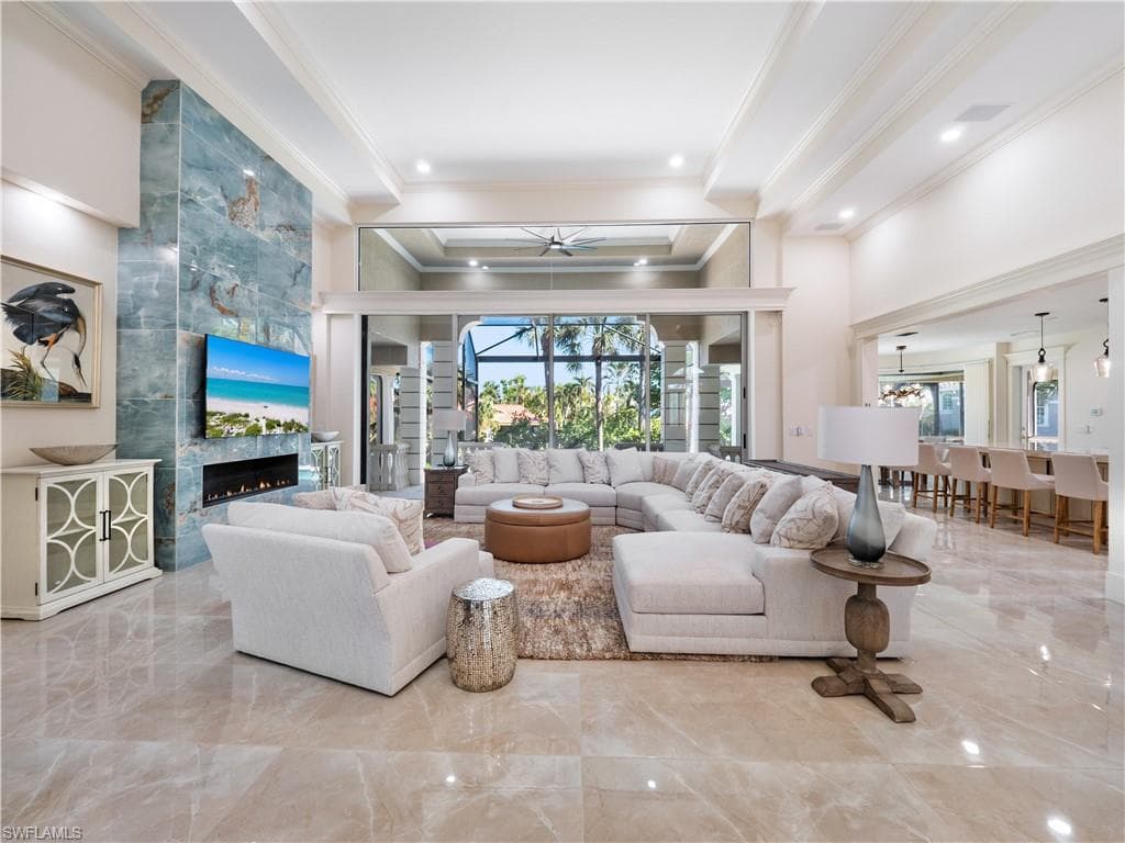 1266 Par View DR, SANIBEL FL 33957-3