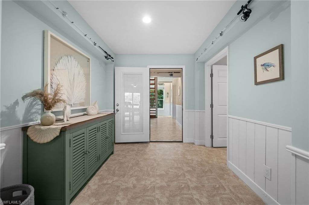 12170 Siesta DR, FORT MYERS BEACH FL 33931-26