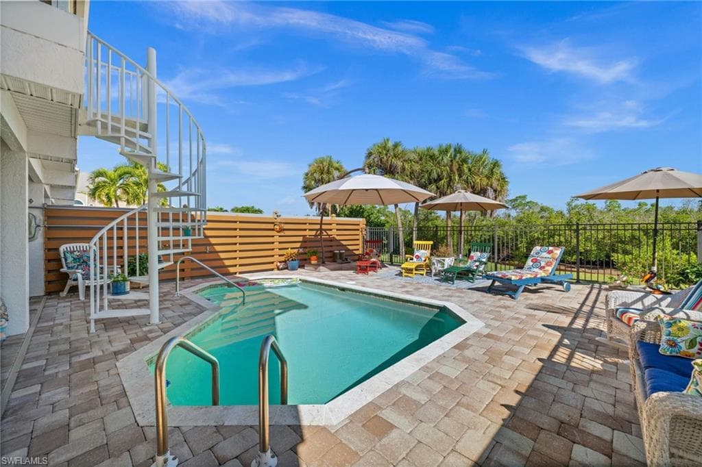 12170 Siesta DR, FORT MYERS BEACH FL 33931-41