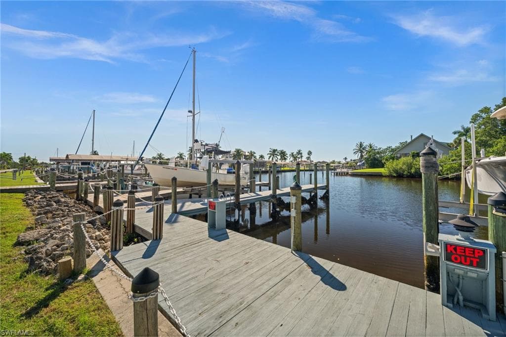 12170 Siesta DR, FORT MYERS BEACH FL 33931-46