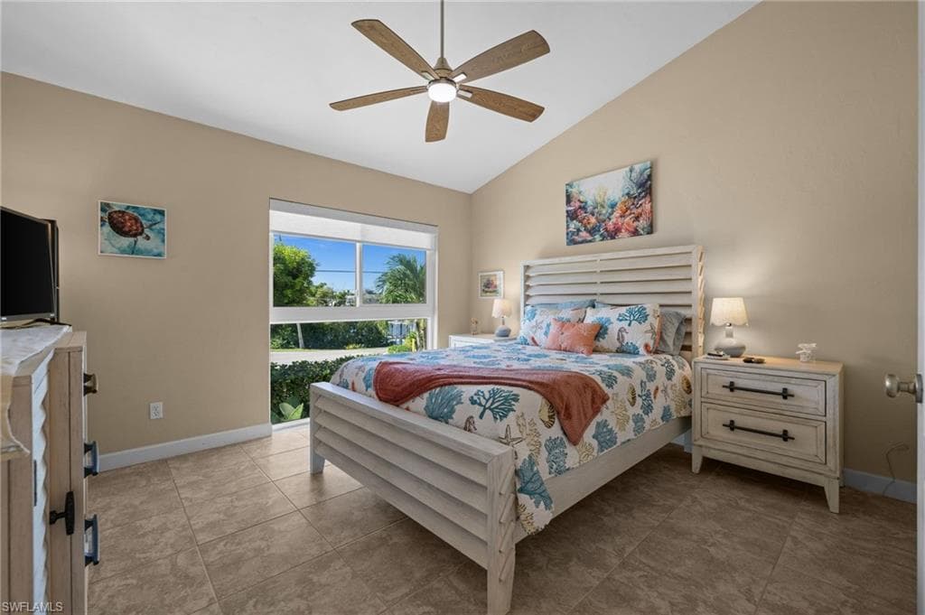 12170 Siesta DR, FORT MYERS BEACH FL 33931-25
