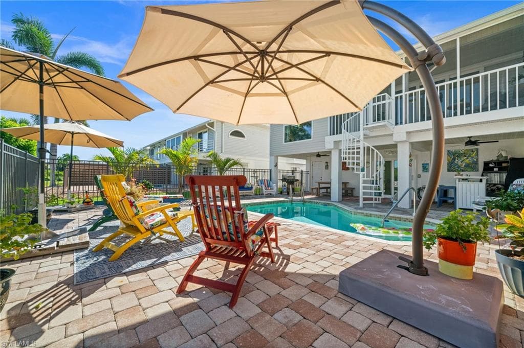12170 Siesta DR, FORT MYERS BEACH FL 33931-40