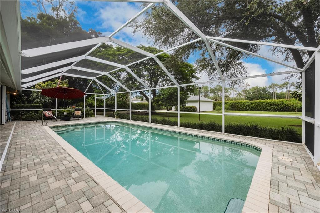 5520 Cynthia LN, NAPLES FL 34112-21
