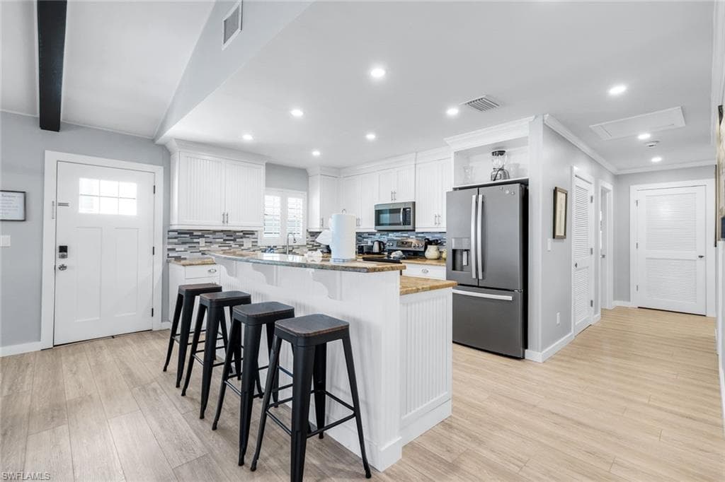 26460 Hickory BLVD-15