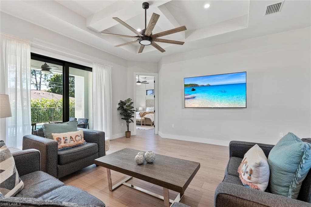 3552 Hibiscus AVE, NAPLES FL 34104-21