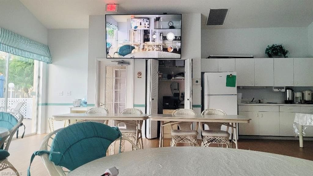 174 Pebble Shores DR # 103, NAPLES FL 34110-34