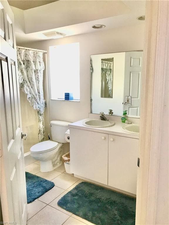 28861 Bermuda Lago CT # 301, BONITA SPRINGS FL 34134-8