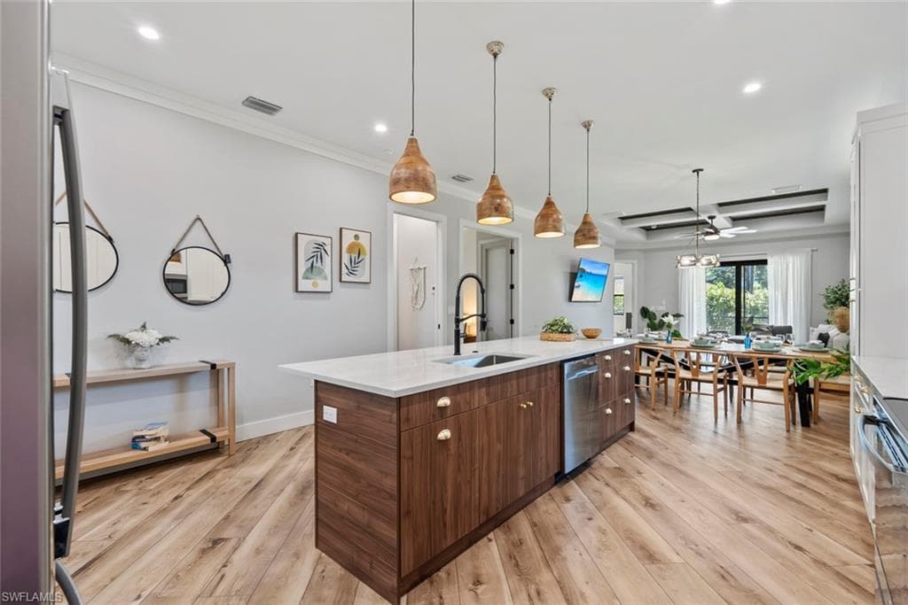 3530 Hibiscus AVE, NAPLES FL 34104-6