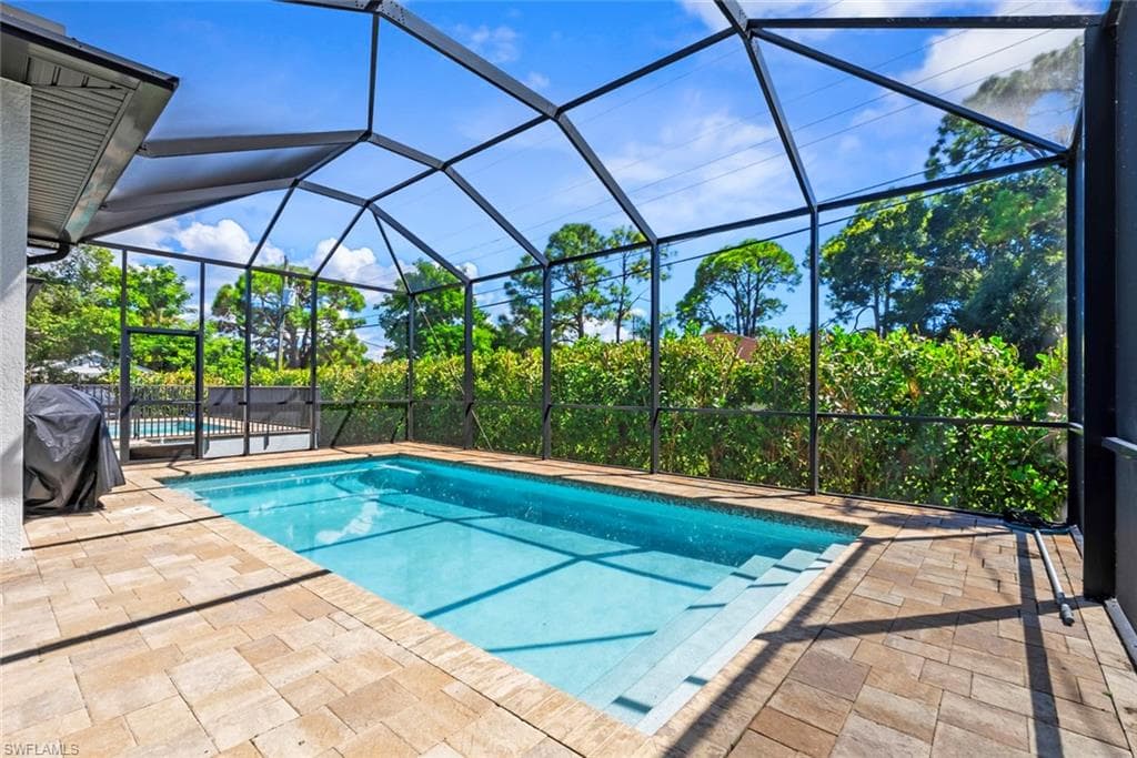 3530 Hibiscus AVE, NAPLES FL 34104-40