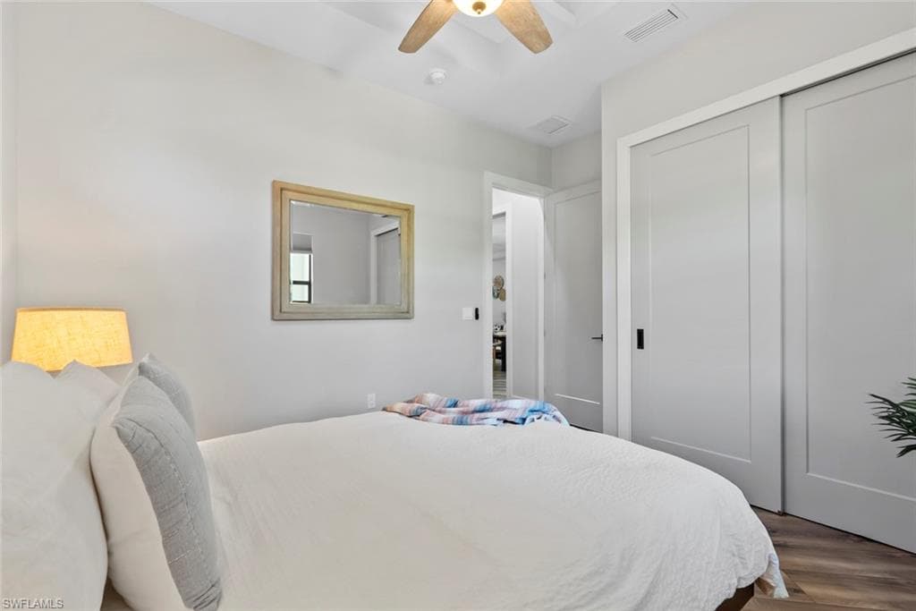 3530 Hibiscus AVE, NAPLES FL 34104-14