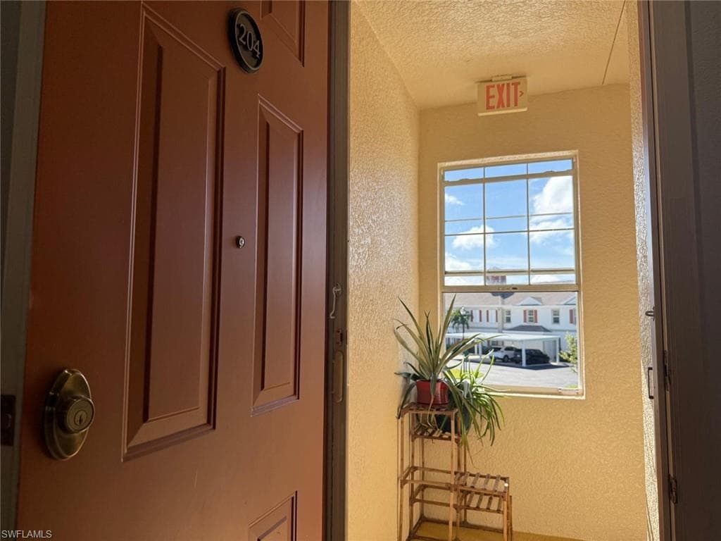 4219 Liron AVE # 204, FORT MYERS FL 33916-1